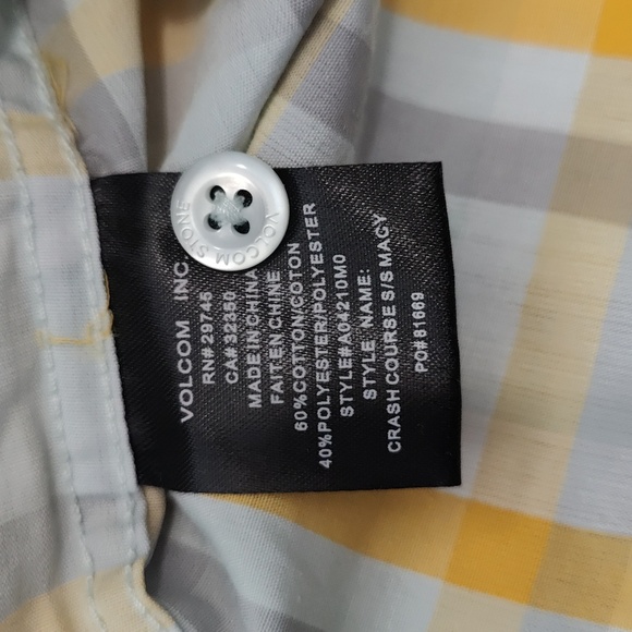 172. Volcom Plaid Button Down Shirt | Color: Dust Blue - Picture 9 of 9